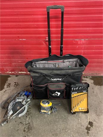 Tools & Wheeled Husky Bag